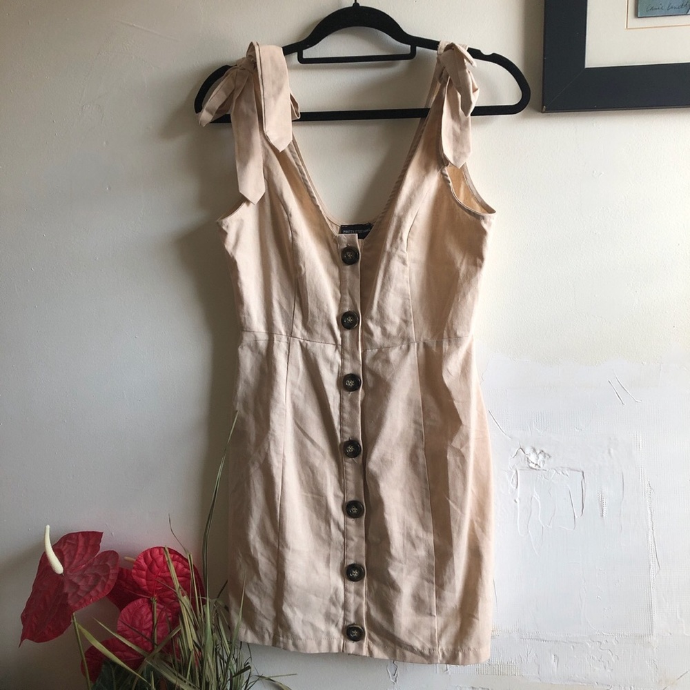 Mini tan dress with button